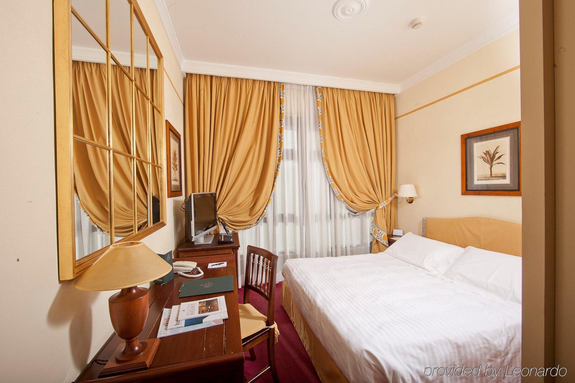 Fonteverde Lifestyle & Thermal Retreat - The Leading Hotels Of The World Сан-Кашано-дей-Баньй Номер фото A room at the hotel
